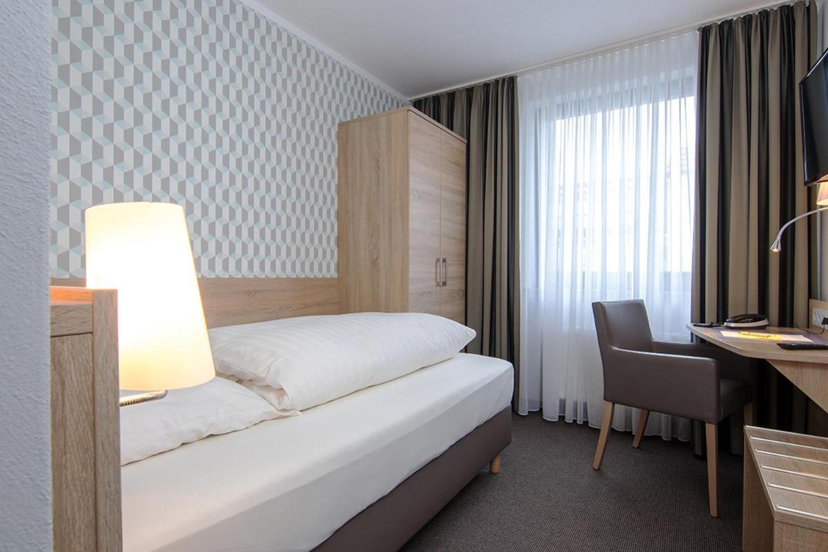 Hotel Rennschuh غوتنغن المظهر الخارجي الصورة